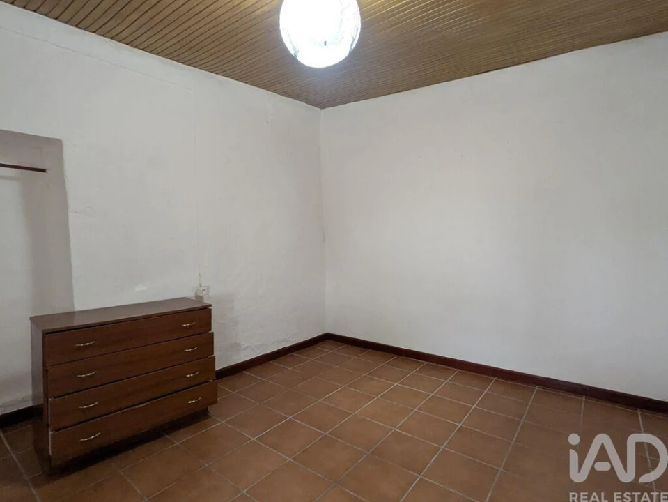 Moradia T1 para Venda em São Bento do Cortiço e Santo Estêvão Foto 6