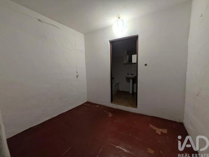 Moradia T1 para Venda em São Bento do Cortiço e Santo Estêvão Foto 9