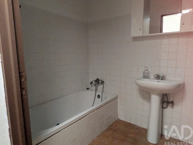 Moradia T2 para Venda em São Bento do Cortiço e Santo Estêvão Foto 6