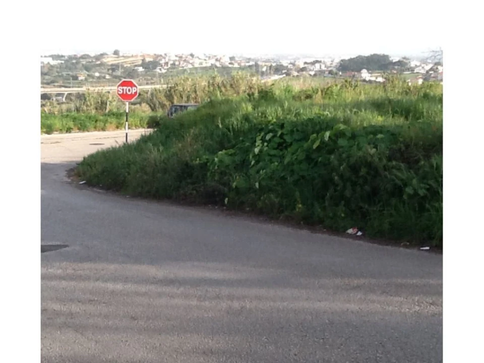 Terreno P/ Prédio para Venda em Caparica e Trafaria Foto 11