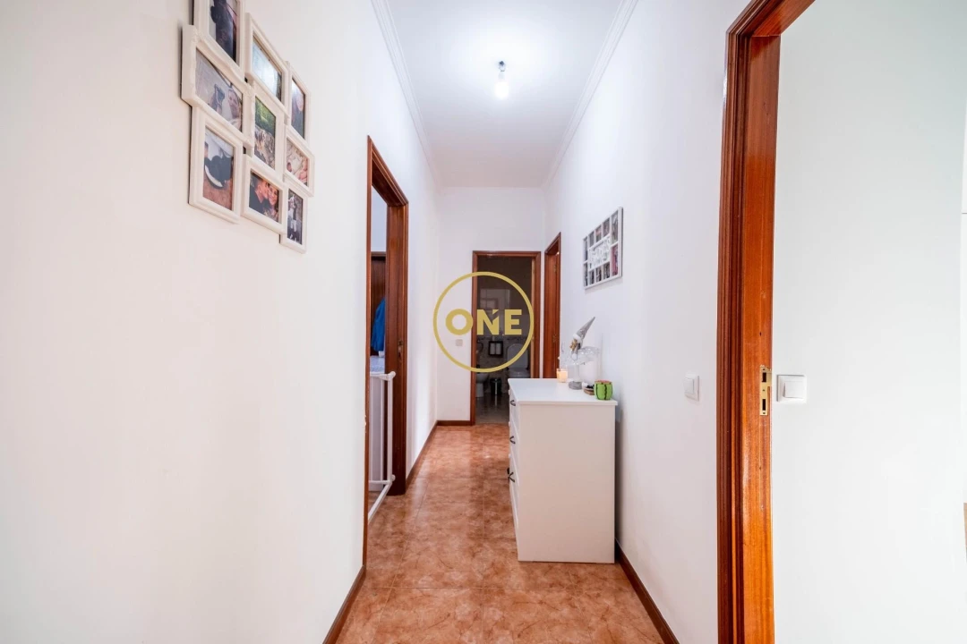 Apartamento T3 para Venda em Meinedo Foto 13