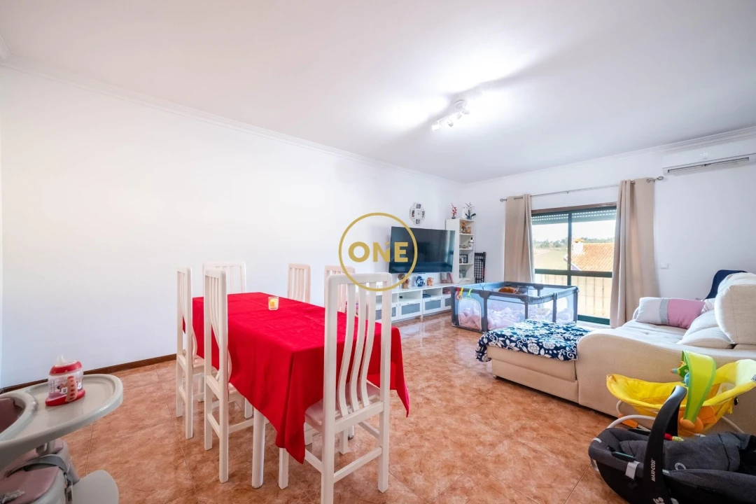Apartamento T3 para Venda em Meinedo Foto 7