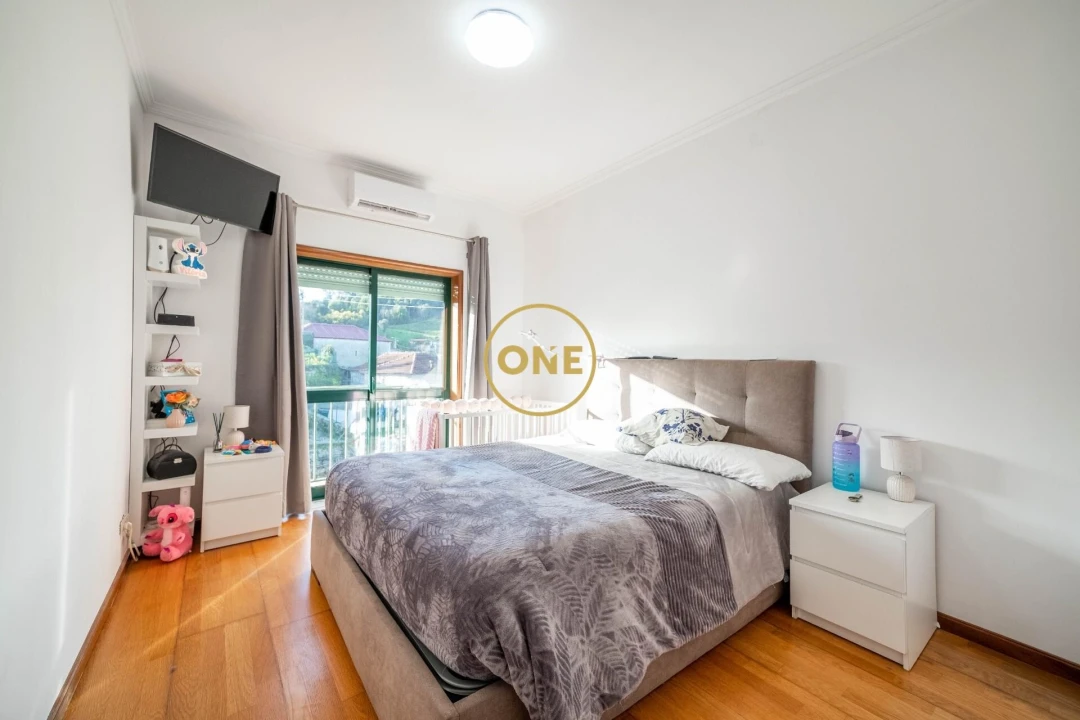 Apartamento T3 para Venda em Meinedo Foto 4