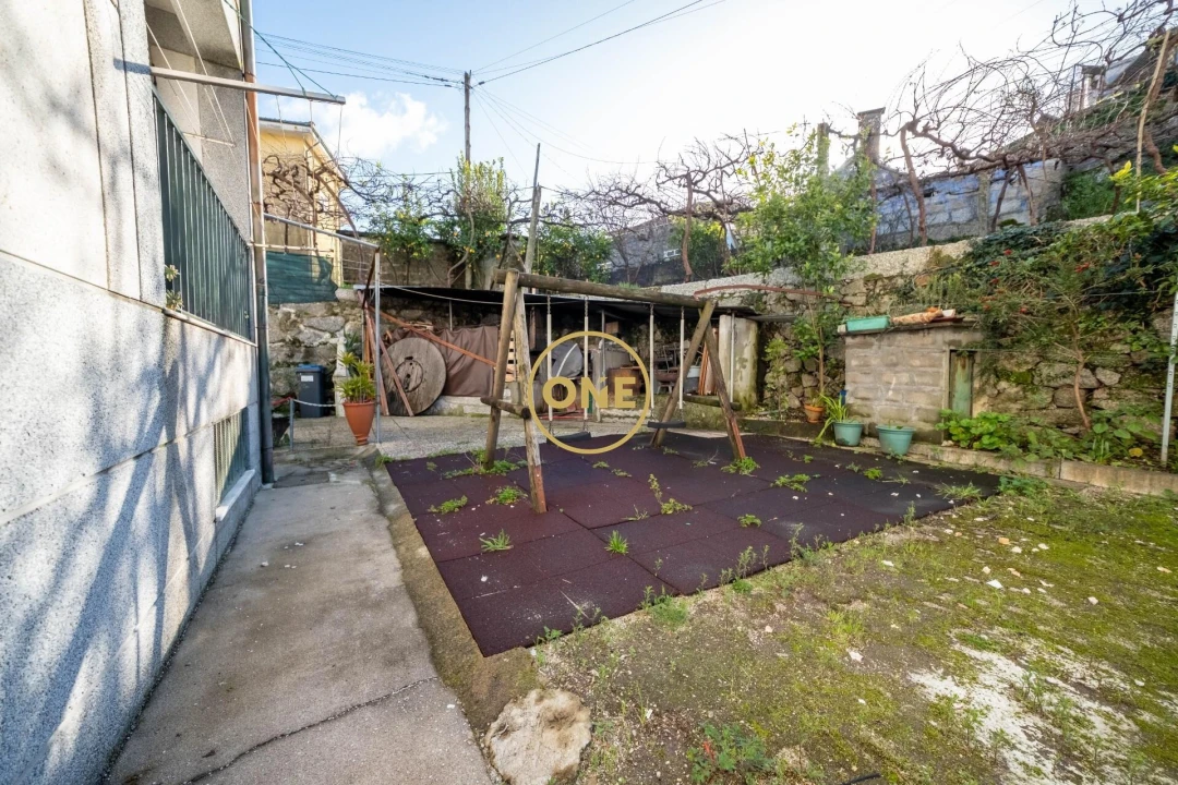 Apartamento T3 para Venda em Meinedo Foto 20