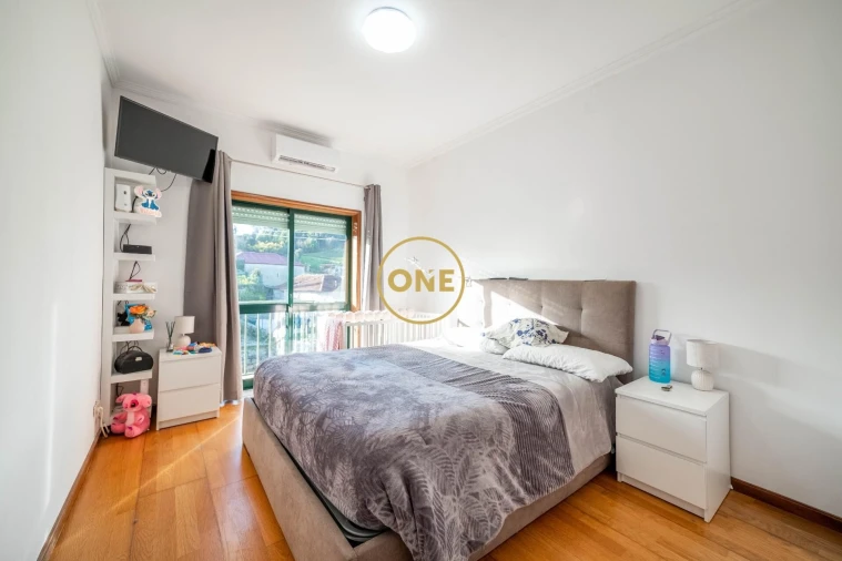 Apartamento T3 para Venda em Meinedo Foto 4