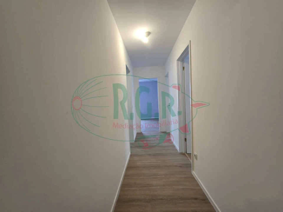 Apartamento T3 para Venda em Baguim do Monte (Rio Tinto) Foto 16