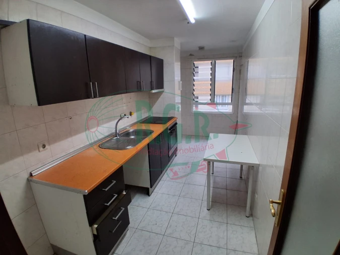 Apartamento T3 para Venda em Baguim do Monte (Rio Tinto) Foto 7