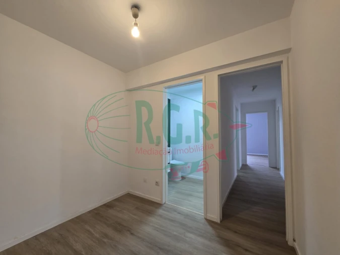 Apartamento T3 para Venda em Baguim do Monte (Rio Tinto) Foto 13