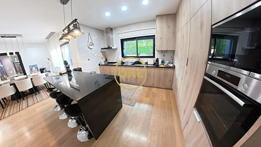 Moradia T4 para Venda em Cascais e Estoril Foto 21