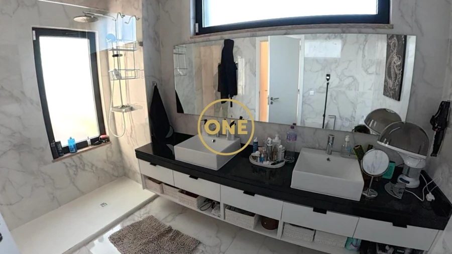 Moradia T4 para Venda em Cascais e Estoril Foto 29