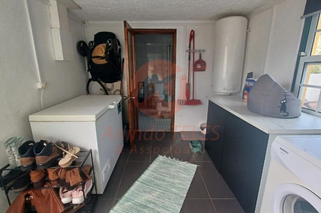 Moradia T2 para Venda em Santo Amaro Foto 17