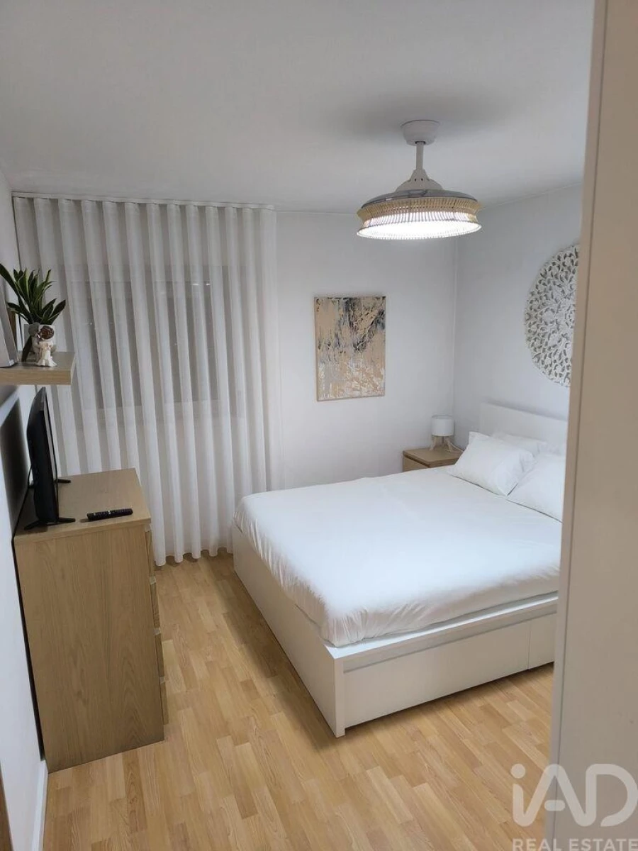 Apartamento T2 para Venda em Ramalde Foto 10