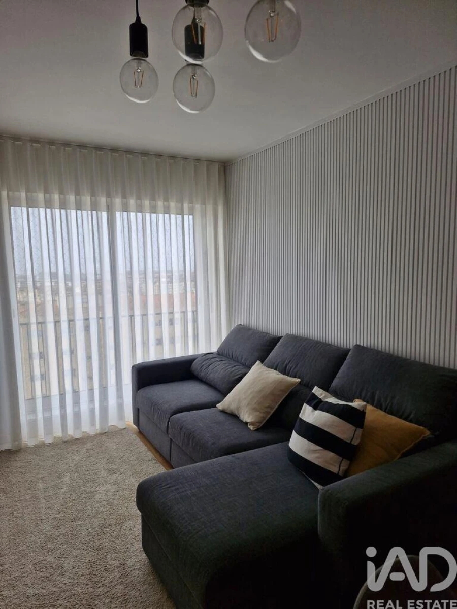 Apartamento T2 para Venda em Ramalde Foto 6