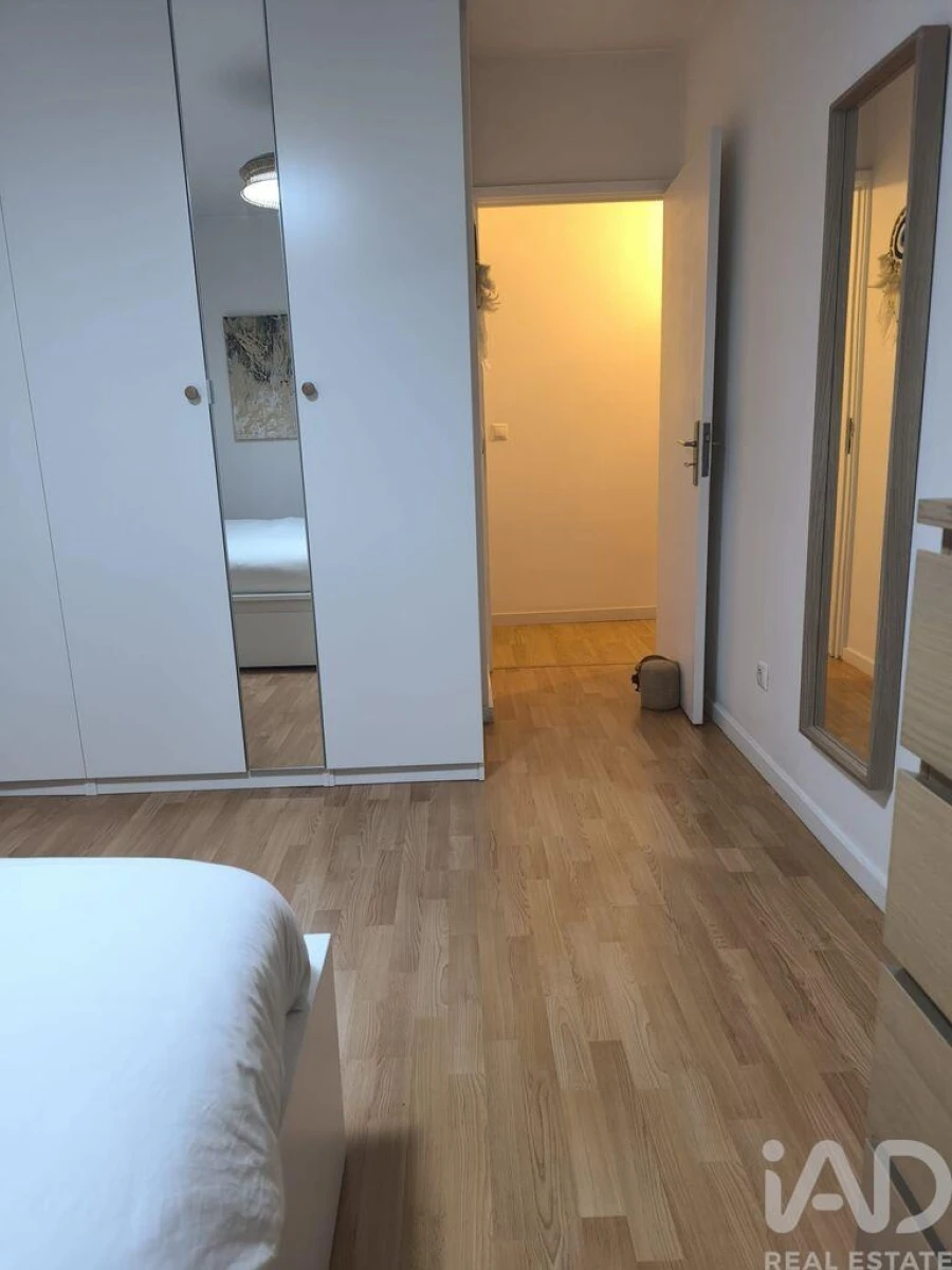 Apartamento T2 para Venda em Ramalde Foto 12