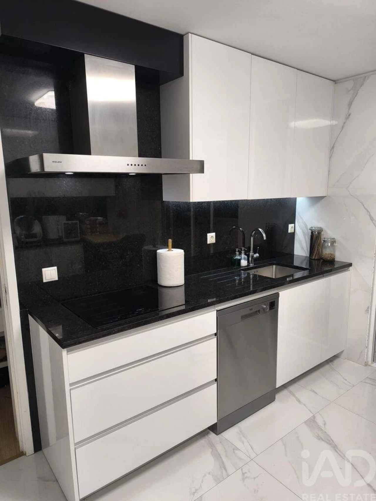 Apartamento T2 para Venda em Ramalde Foto 18