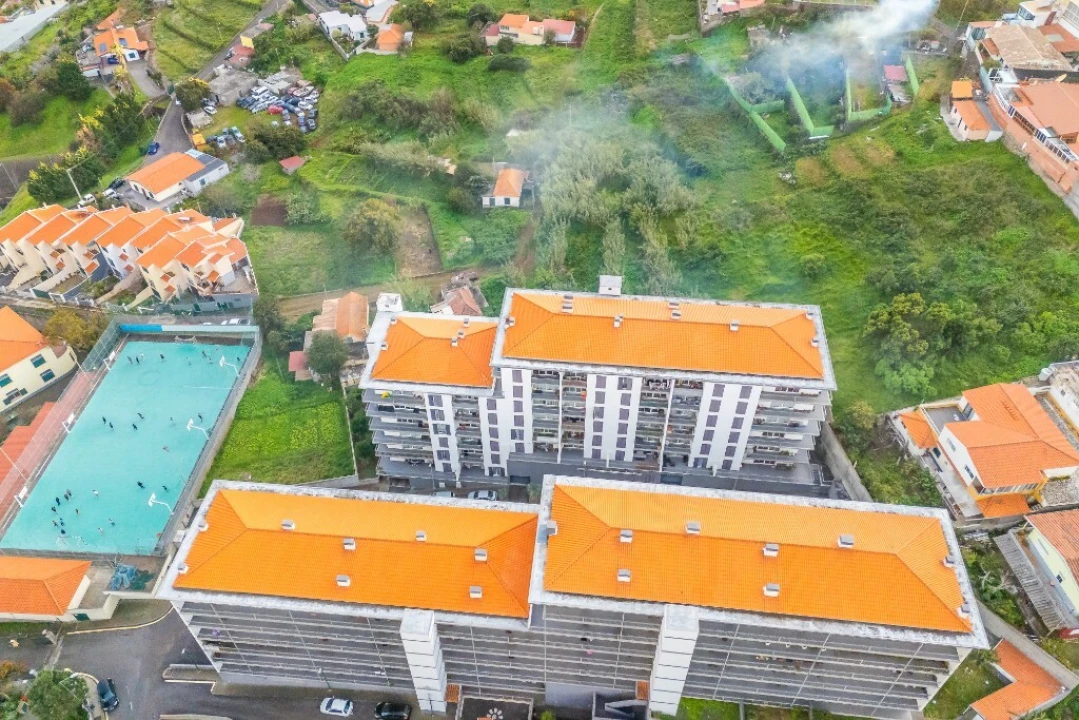 Apartamento T2 para Venda em Caniço Foto 55