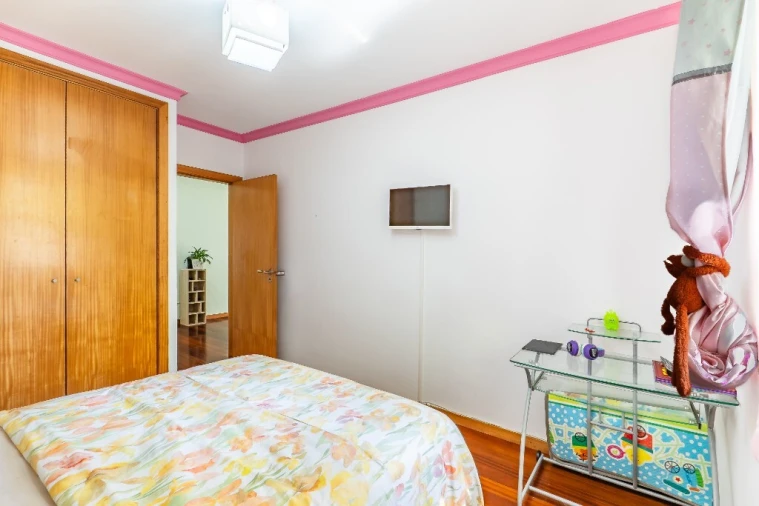 Apartamento T2 para Venda em Caniço Foto 21