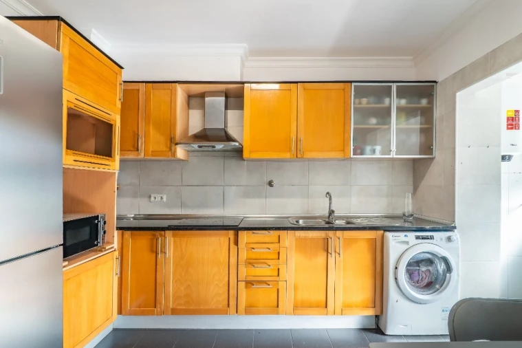 Apartamento T2 para Venda em Caniço Foto 25
