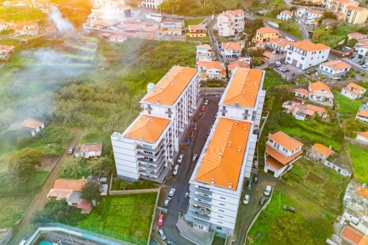 Apartamento T2 para Venda em Caniço Foto 63