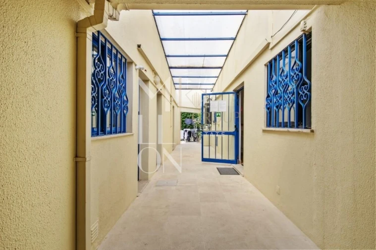 Prédio para Venda em Alvor Foto 6