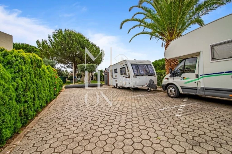 Prédio para Venda em Alvor Foto 12