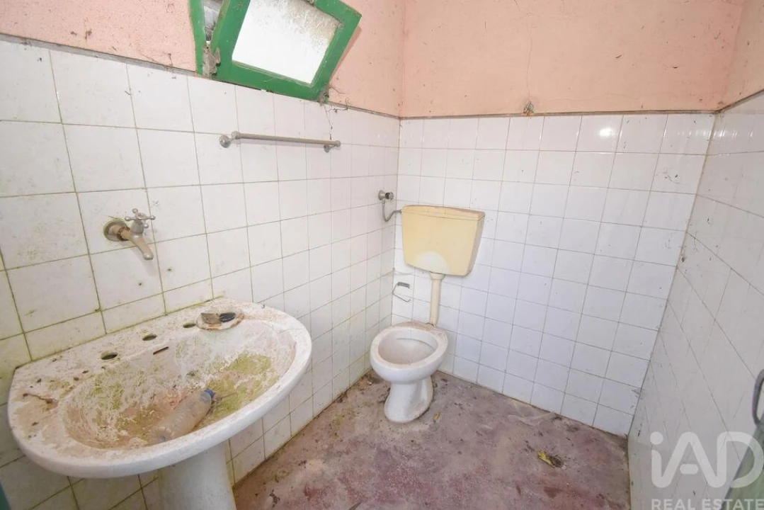 Moradia T3 para Venda em Cumeeira Foto 21