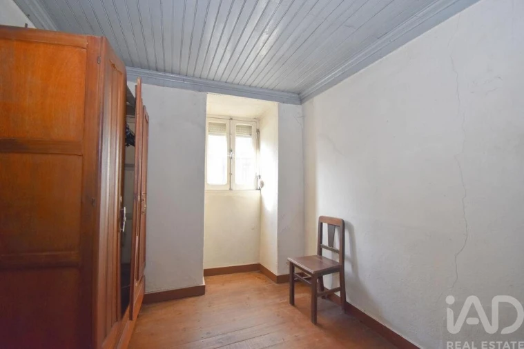 Moradia T3 para Venda em Cumeeira Foto 9