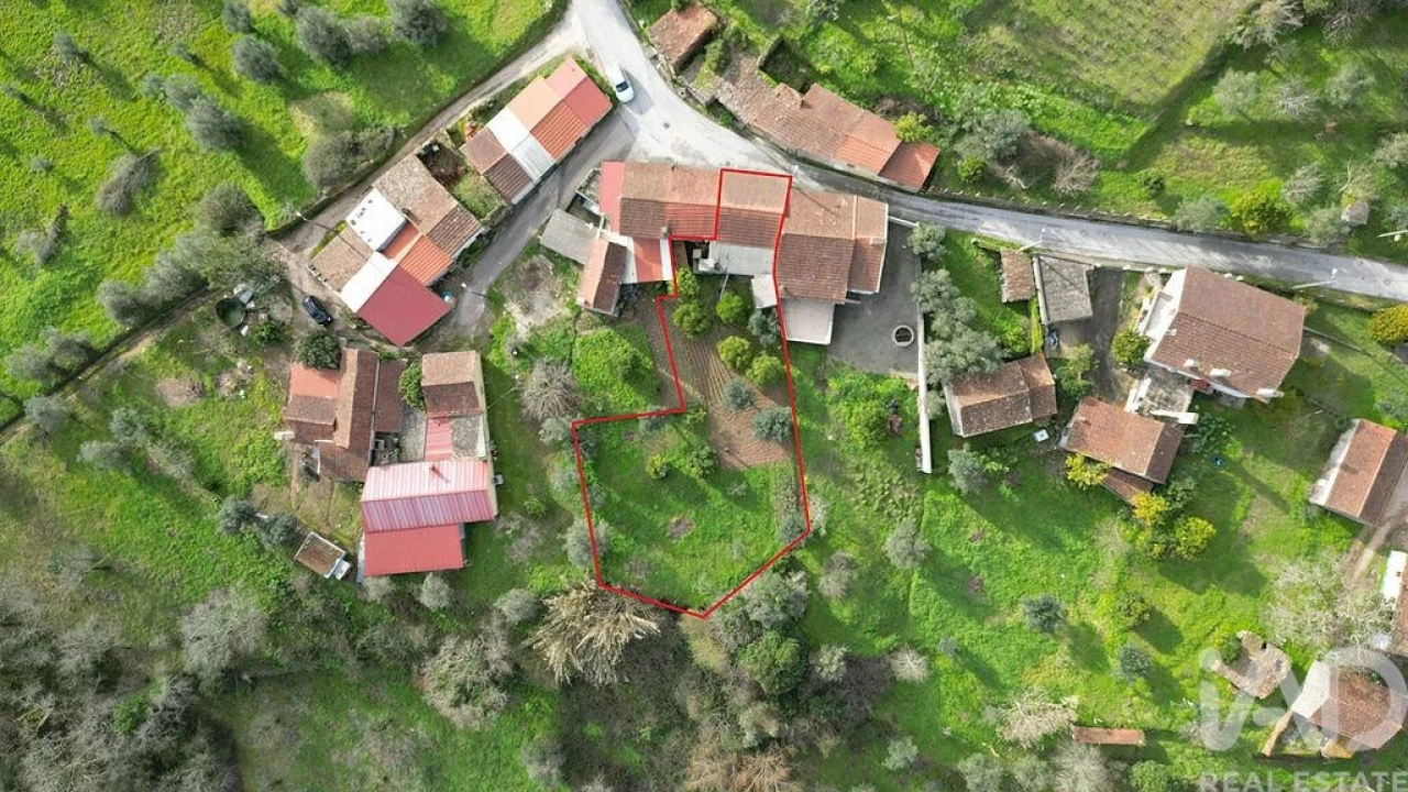 Moradia T3 para Venda em Cumeeira Foto 27