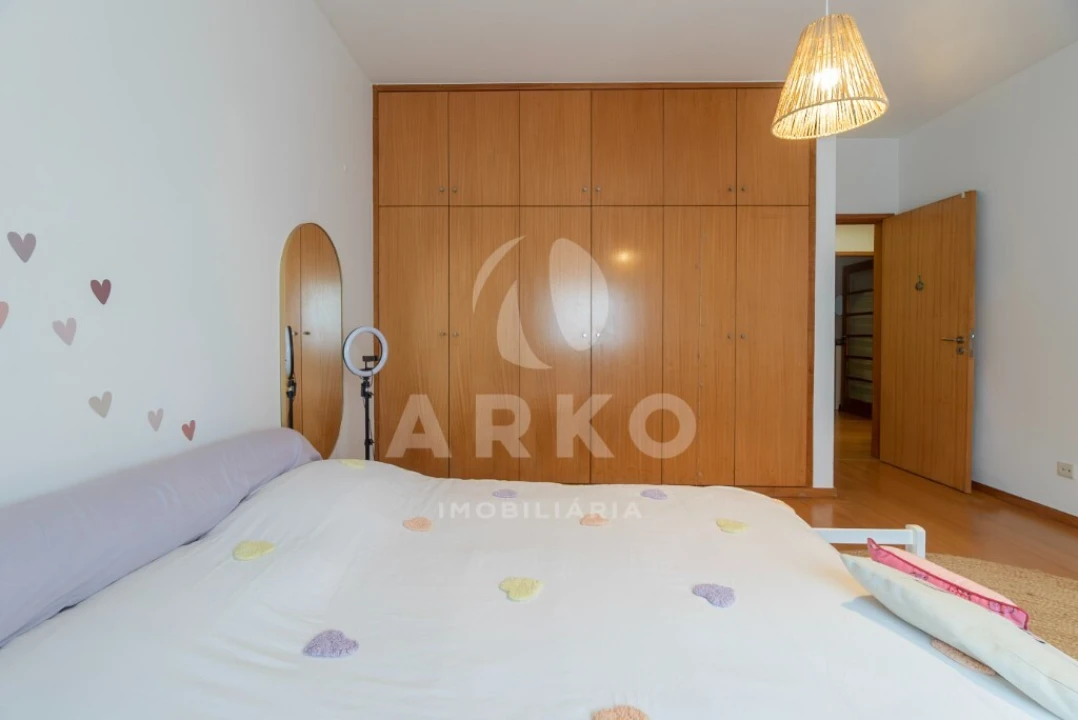 Apartamento T3 para Venda em Rio Tinto Foto 17