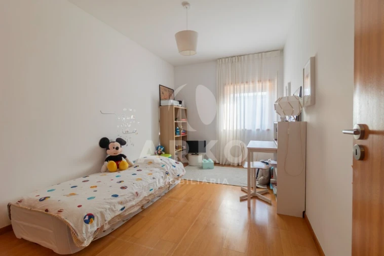 Apartamento T3 para Venda em Rio Tinto Foto 19