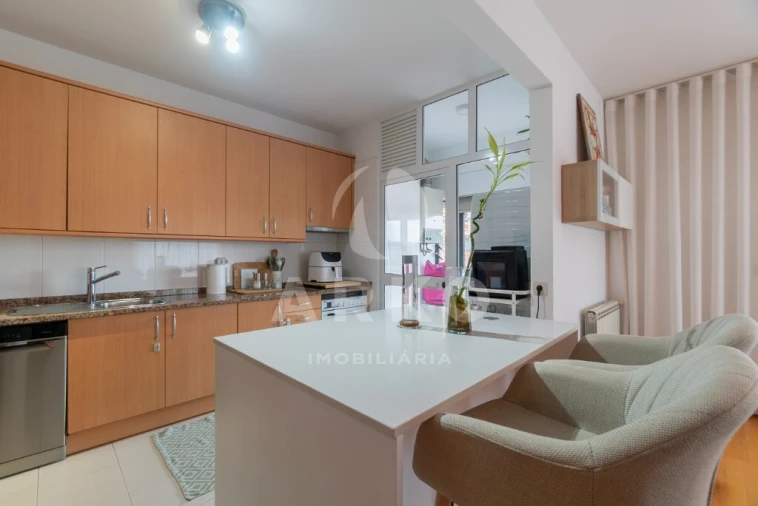 Apartamento T3 para Venda em Rio Tinto Foto 5