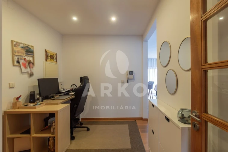 Apartamento T3 para Venda em Rio Tinto Foto 23