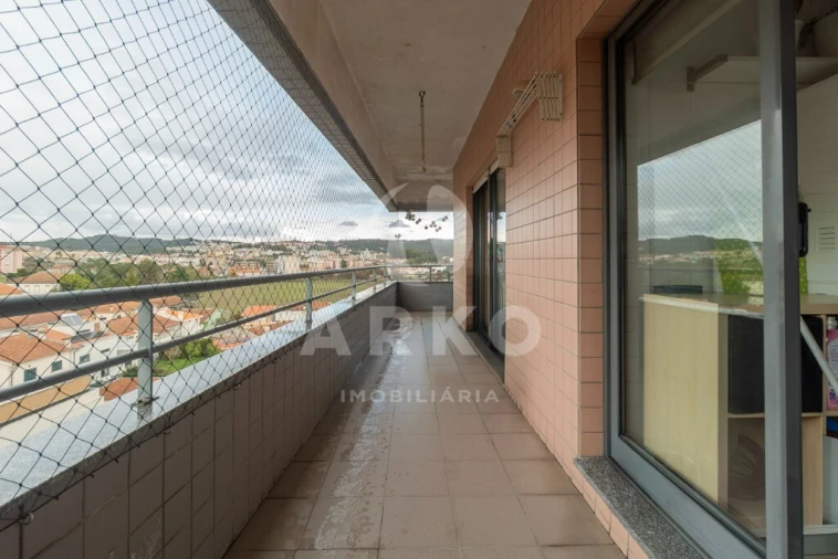 Apartamento T3 para Venda em Rio Tinto Foto 8