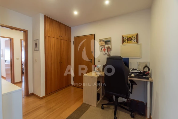 Apartamento T3 para Venda em Rio Tinto Foto 22
