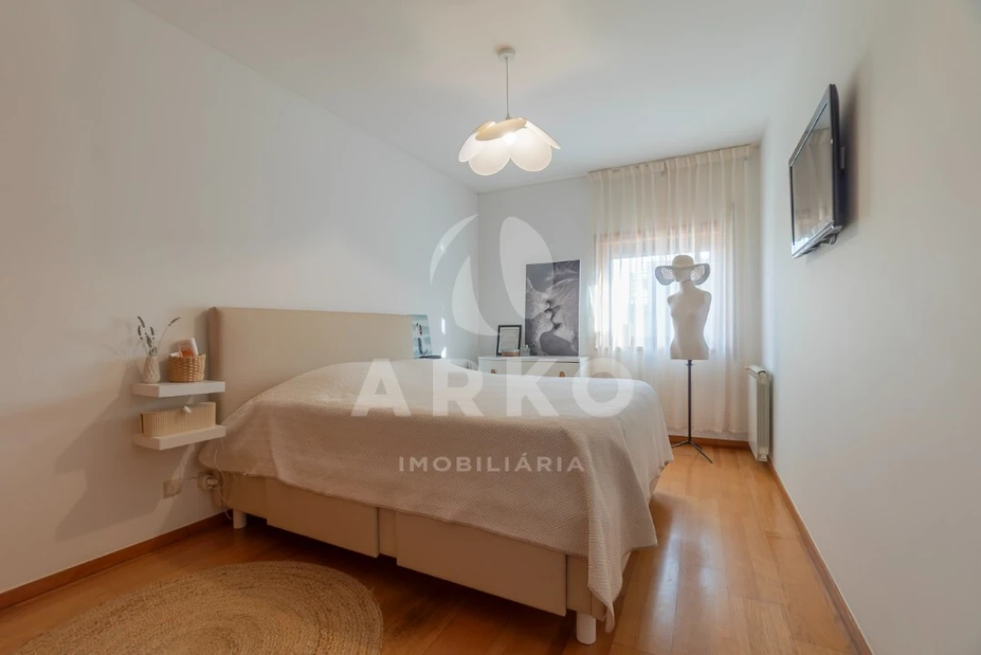 Apartamento T3 para Venda em Rio Tinto Foto 11