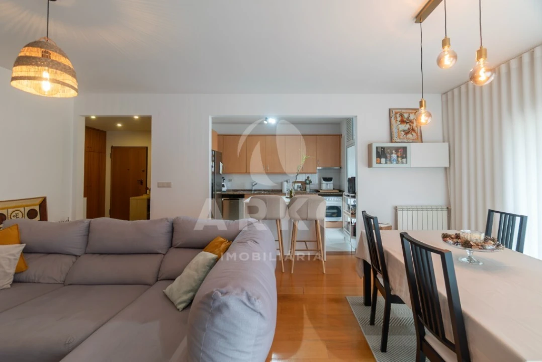 Apartamento T3 para Venda em Rio Tinto Foto 3