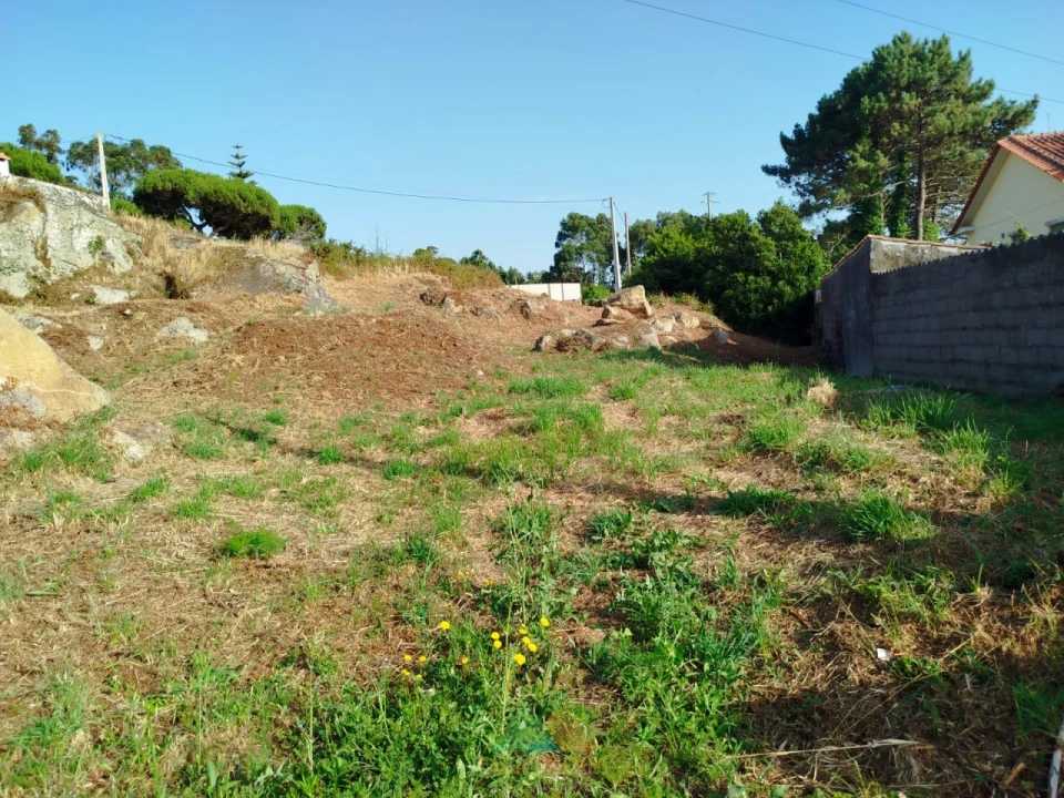 Terreno para Venda em Areosa Foto 2