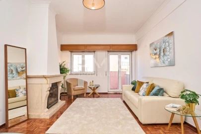Apartamento T4 para Venda em Lumiar