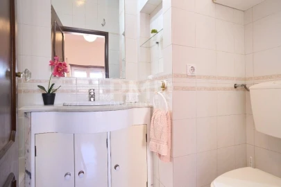 Apartamento T4 para Venda em Lumiar