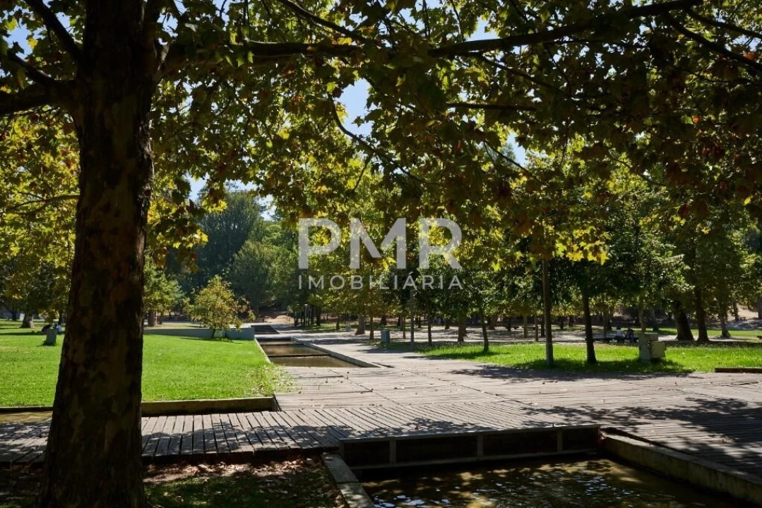 Apartamento T4 para Venda em Lumiar Foto 19