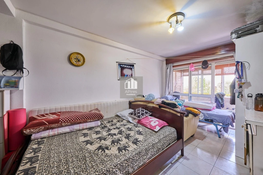 Apartamento T2 para Venda em Costa da Caparica Foto 11