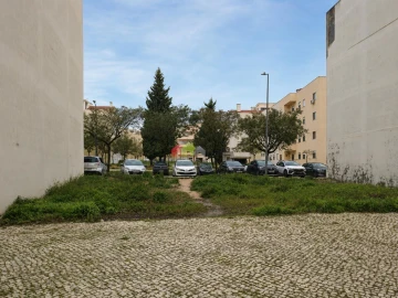 Terreno para Venda em Pinhal Novo