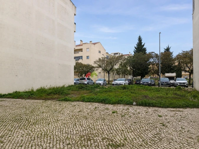 Terreno para Venda em Pinhal Novo Foto 5