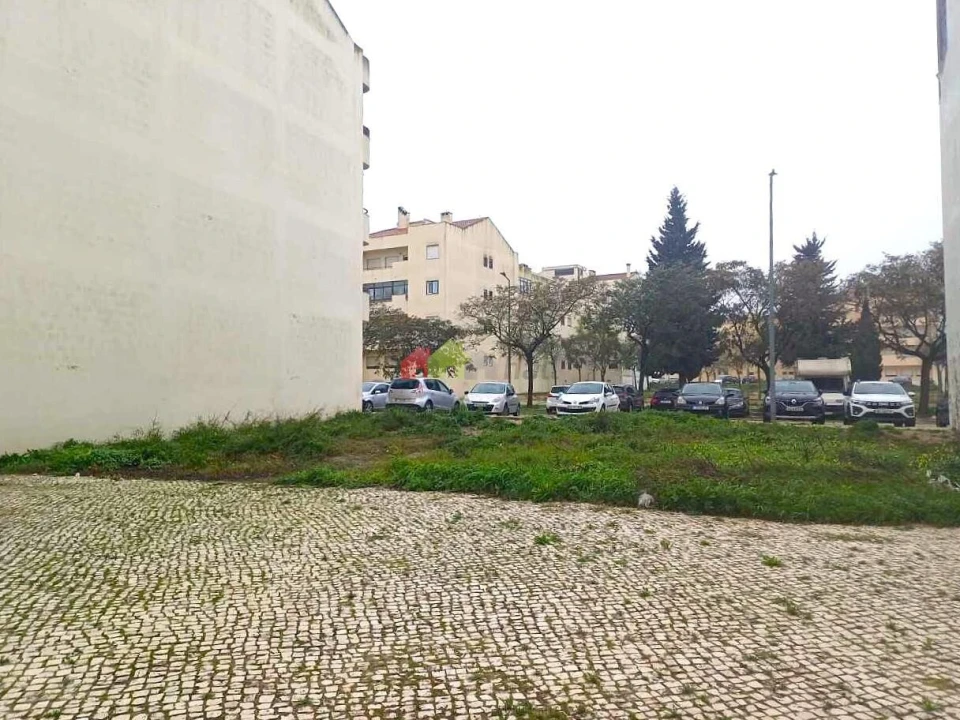 Terreno para Venda em Pinhal Novo Foto 5