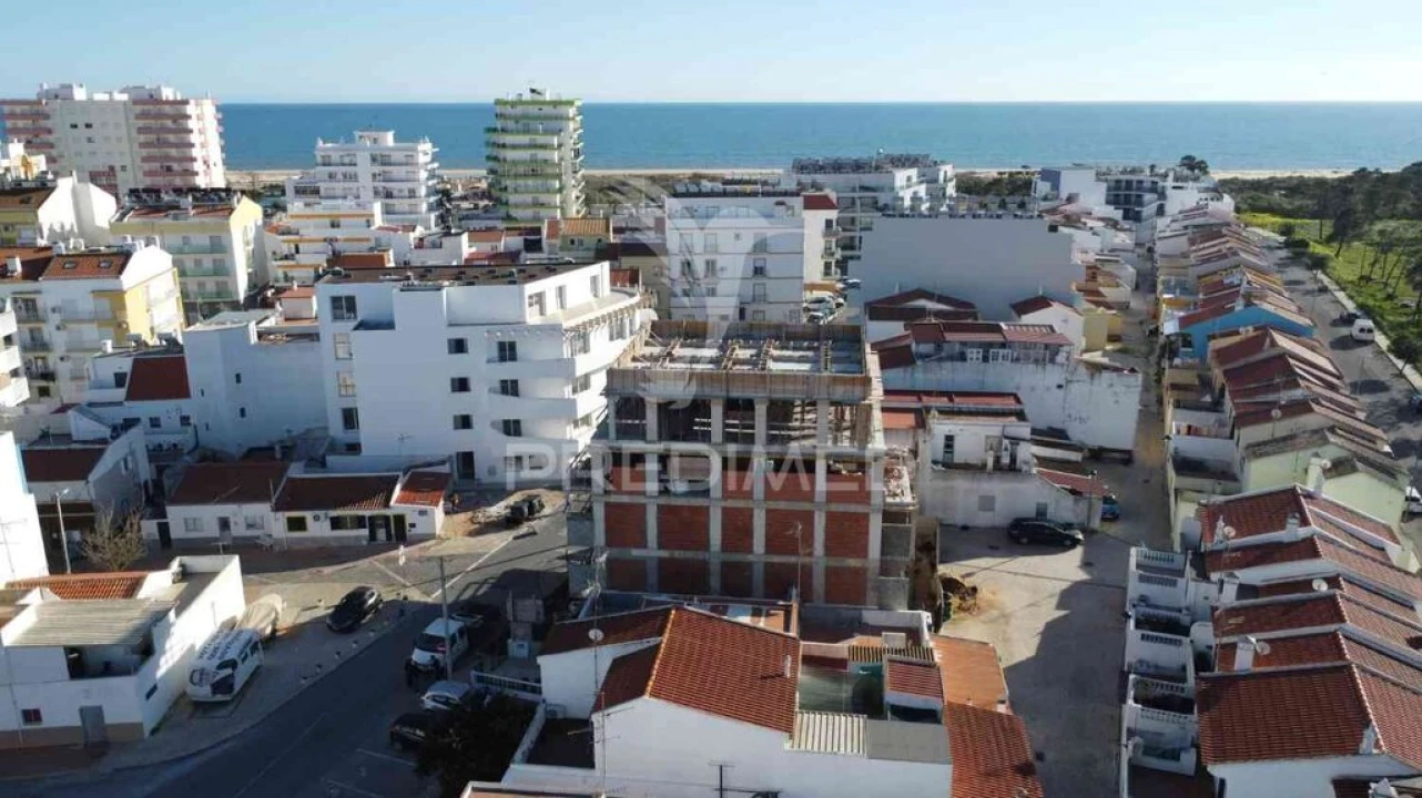 Apartamento T2 para Venda em Monte Gordo Foto 1