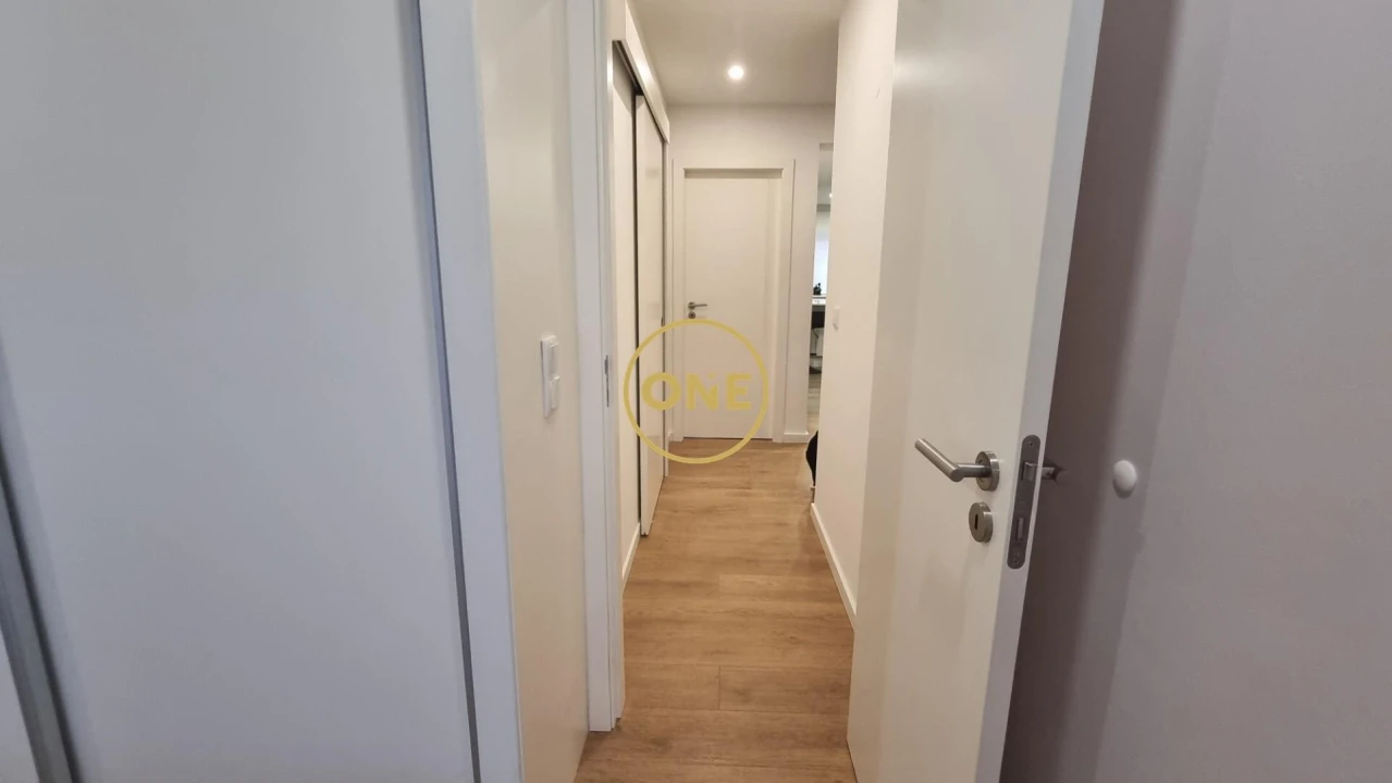 Apartamento T2 para Venda em Algueirão-Mem Martins Foto 22