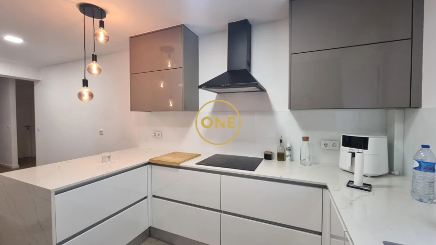 Apartamento T2 para Venda em Algueirão-Mem Martins Foto 3