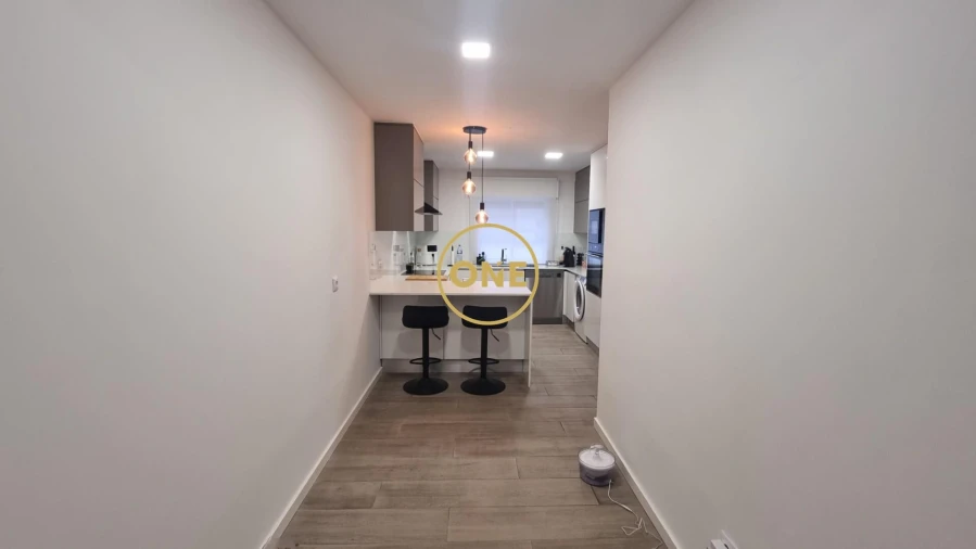 Apartamento T2 para Venda em Algueirão-Mem Martins Foto 6