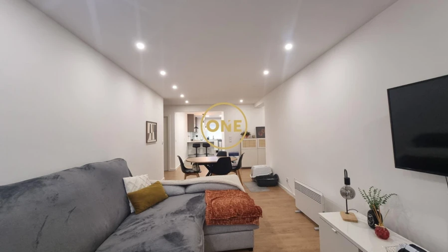 Apartamento T2 para Venda em Algueirão-Mem Martins Foto 8