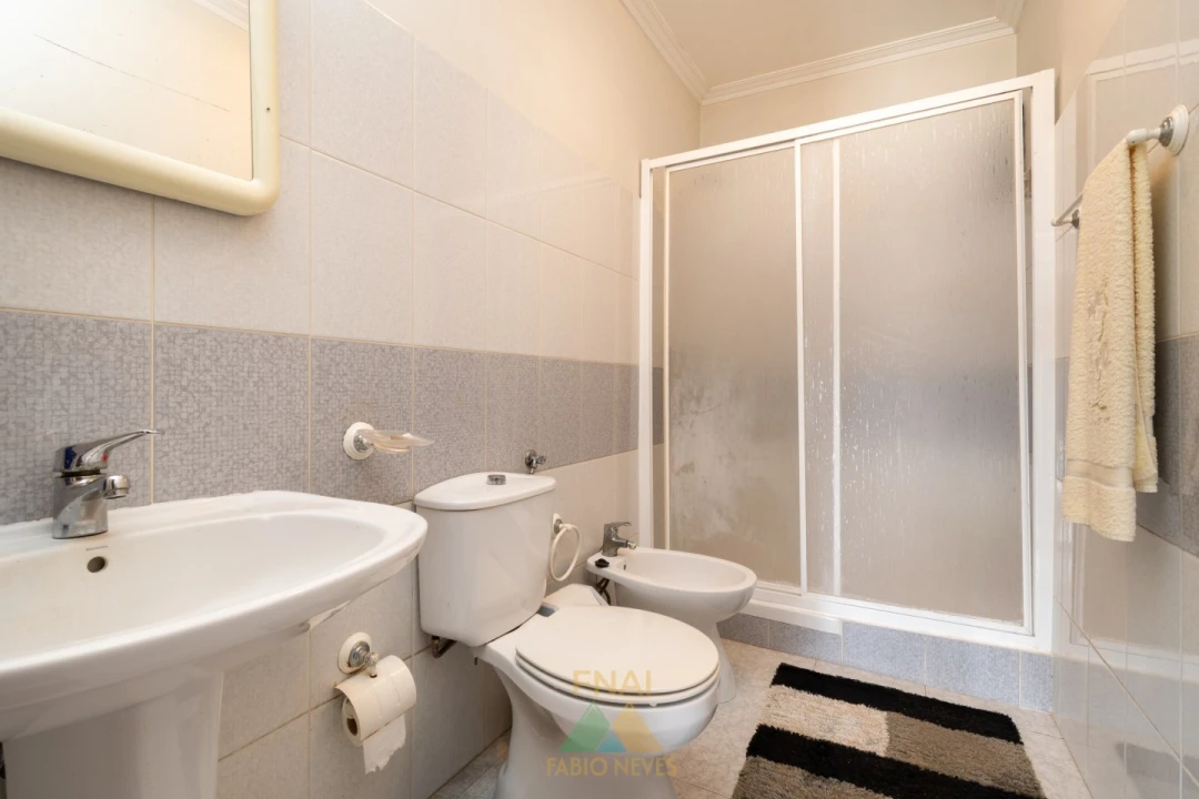 Moradia T3 para Venda em Gondoriz Foto 31